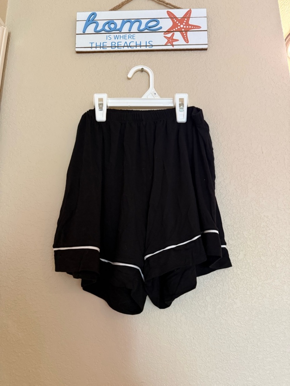 Little sleepies Black with Contrast Piping Women 3 piece PJ set - Picture 3 of 4